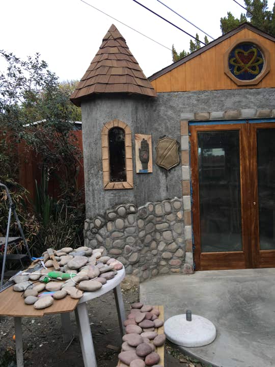 Stardust Castle, Build your own castle, she-shed, lady-cave, sheshed, ladycave