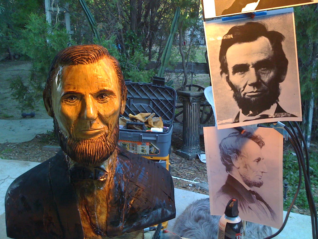 Abraham Lincoln, Sitting Bull, Tatanka Iyotaka, Quanah Parker, Annie Oakley, Cowboy, Medicine Man, Fighter, Boxer, Casey, Woodcarving, Wood carving, Chainsaw Wood Carving,  Chainxsaw Woodcarving, Sculpture, Art, Realism, Casey Woodcarving, Casey Wood Carving , Native American