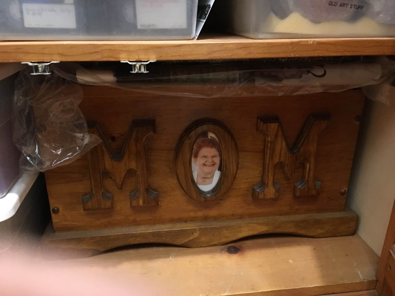 Mom Memory Box, woodworking, memories of mom